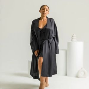 NWT ettitude robe